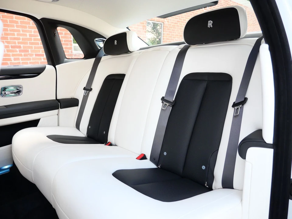 2027 Rolls-Royce Ghost 2nd Gen - Image 8 of 31