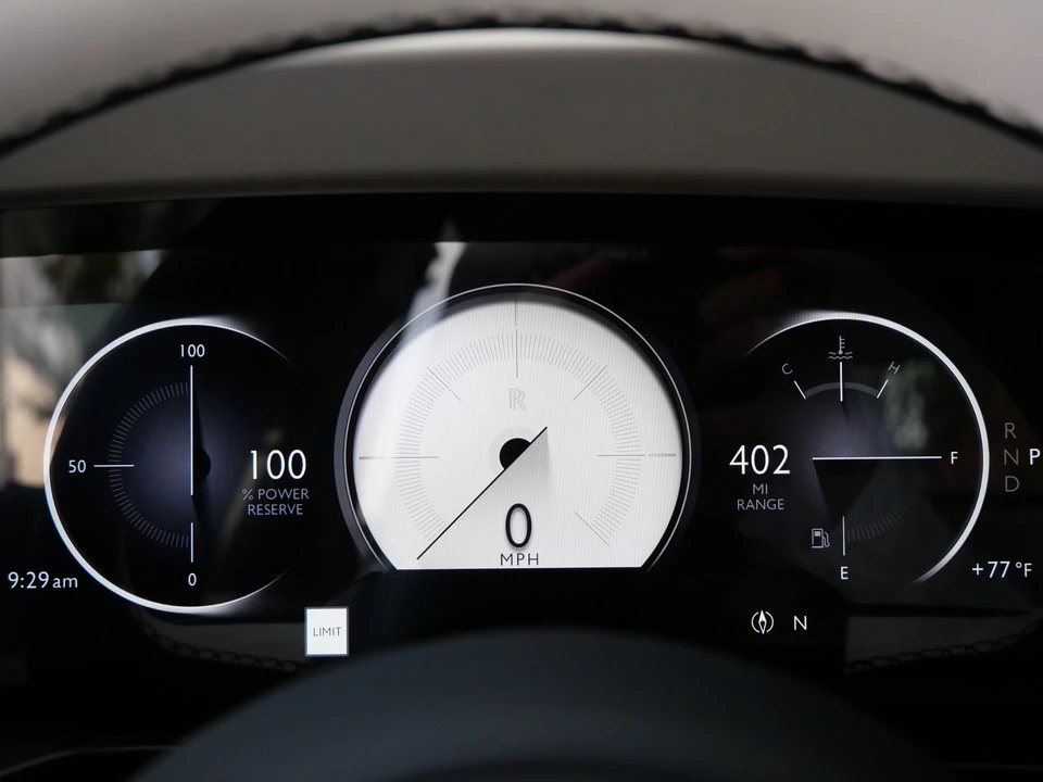 2027 Rolls-Royce Ghost 2nd Gen - Image 15 of 31