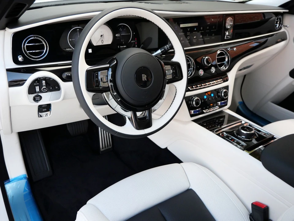 2027 Rolls-Royce Ghost 2nd Gen - Image 20 of 31