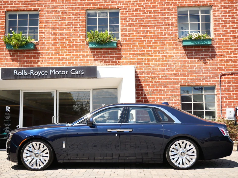 2027 Rolls-Royce Ghost 2nd Gen - Image 3 of 31