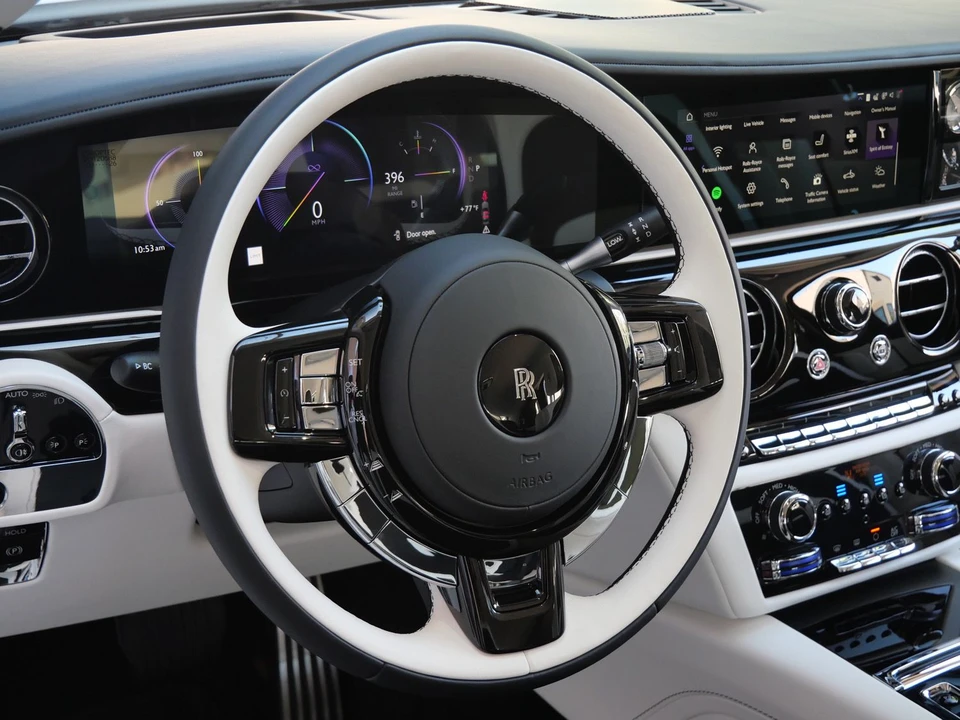 2027 Rolls-Royce Ghost 2nd Gen - Image 17 of 31