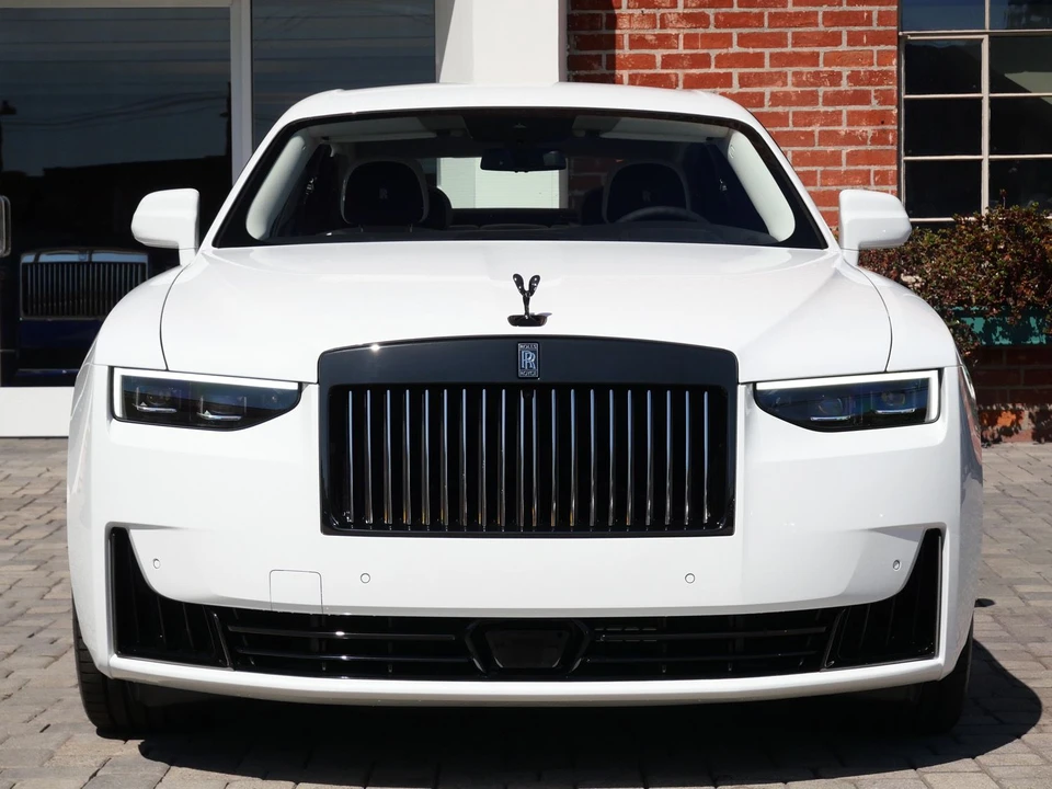 2027 Rolls-Royce Ghost 2nd Gen - Image 5 of 31