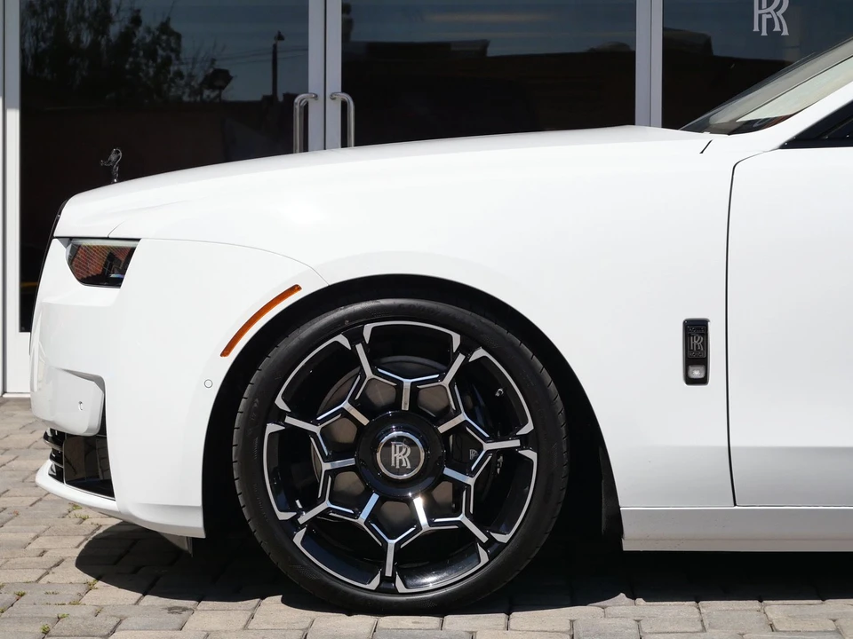 2027 Rolls-Royce Ghost 2nd Gen - Image 12 of 31
