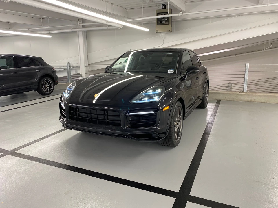 2022 Porsche 9Y0/9Y3 Cayenne GTS - Image 10 of 10