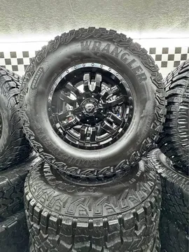 Ford Fuel Sledge F250 F350 Rims and Tires