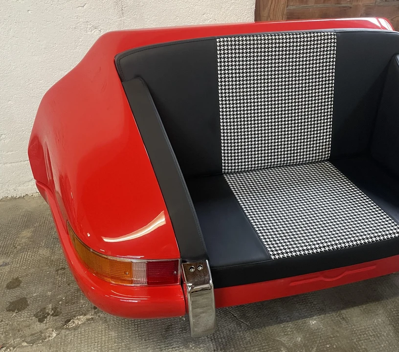Porsche 911 - Image 5 of 24