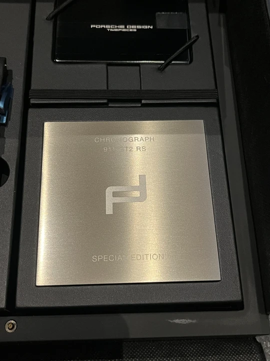 Porsche - Image 17 of 17