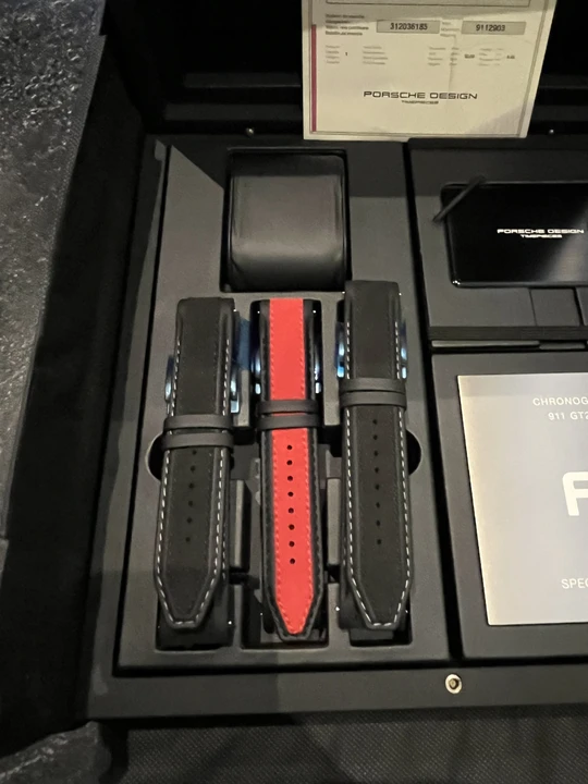 Porsche - Image 4 of 17