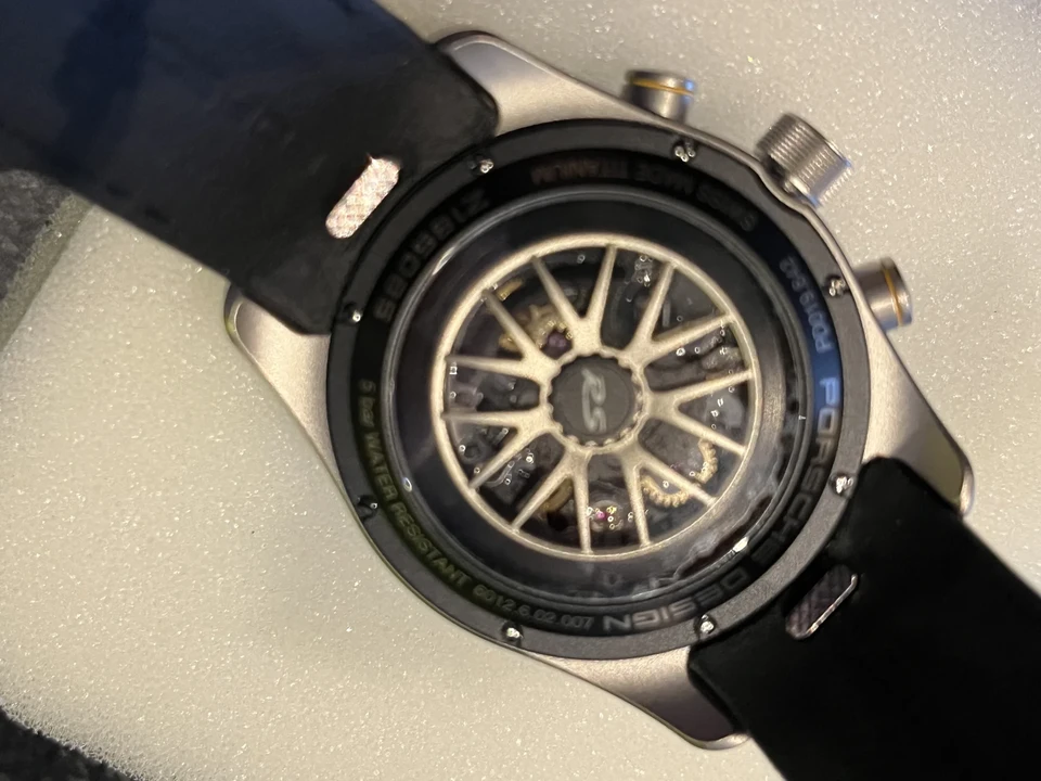 Porsche - Image 12 of 17