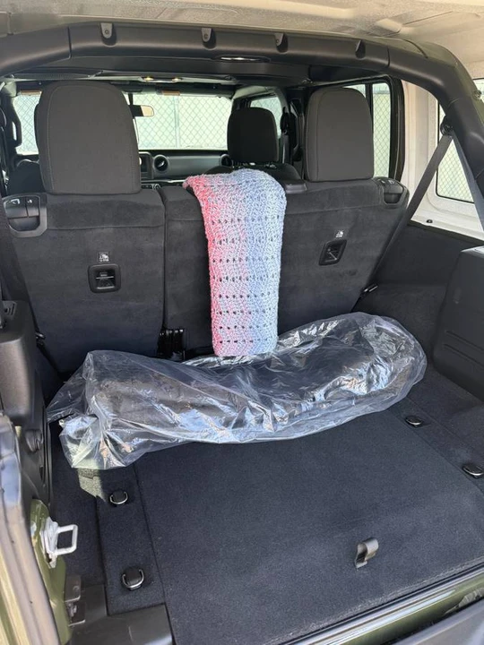 2023 Jeep JL Wrangler - Image 16 of 17