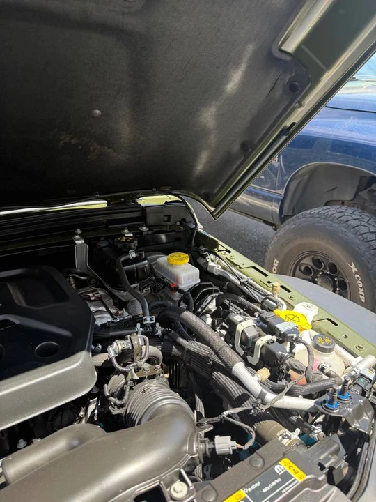 2023 Jeep JL Wrangler - Image 7 of 17