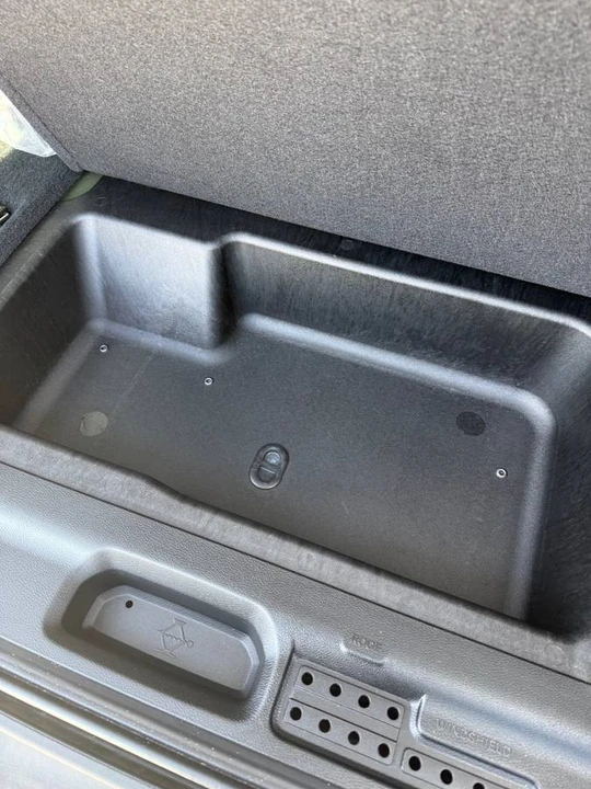2023 Jeep JL Wrangler - Image 17 of 17