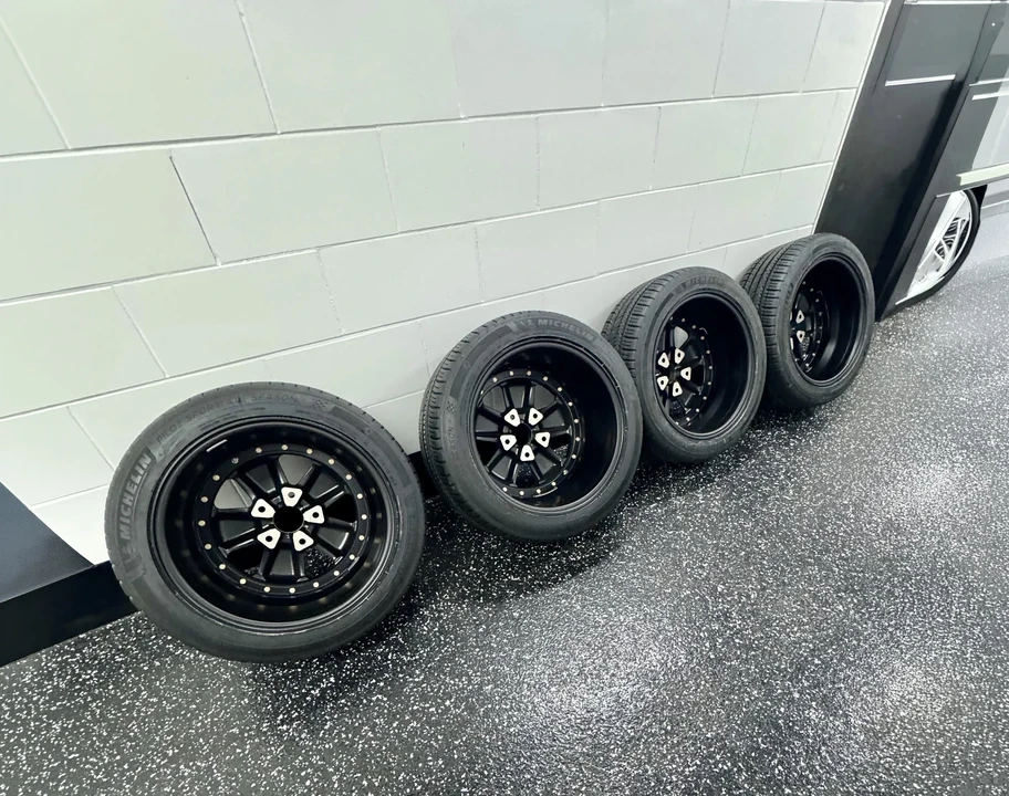 Parts & Memorabilia Fuchs Wheels - Image 9 of 17