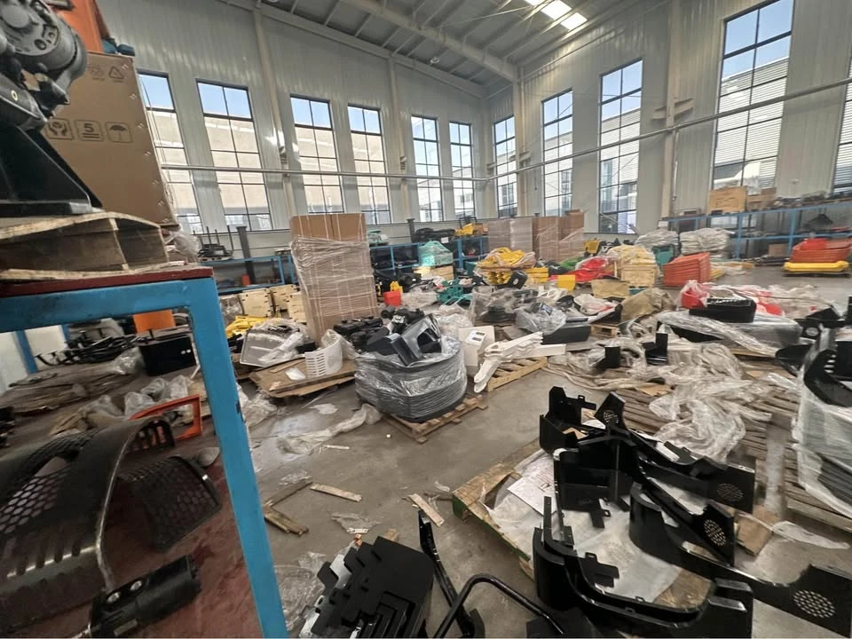2024 Parts & Memorabilia Scale Models - Image 2 of 2