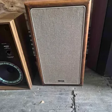 Jensen Advent LS Series Cabinets