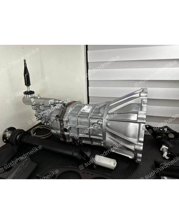 Parts & Memorabilia Gearboxes - Image 2 of 10
