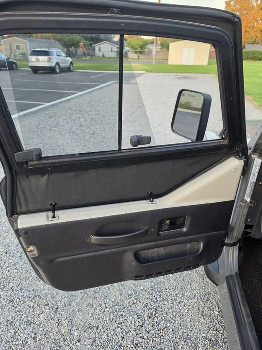 2000 Jeep TJ Wrangler - Image 16 of 23