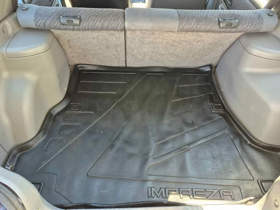 2000 Subaru Impreza 1st Gen - Image 2 of 6