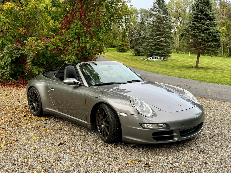 2006 Porsche 997 Carrera 4 - Image 11 of 16