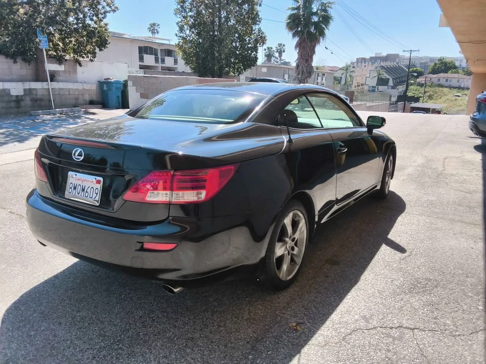 2010 Lexus IS 2nd Gen - Image 5 of 10