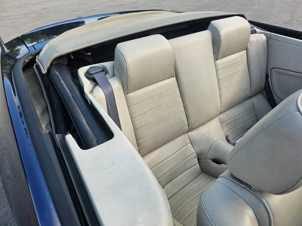 2010 Ford S197 Mustang - Image 14 of 16