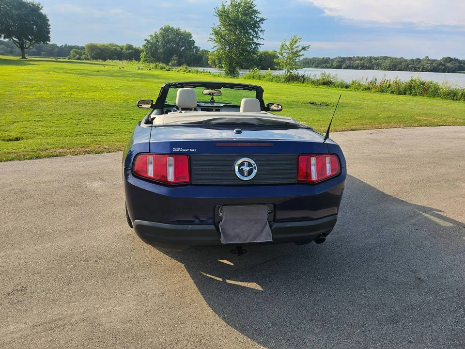 2010 Ford S197 Mustang - Image 16 of 16