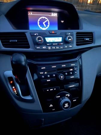 2013 Honda Odyssey - Image 18 of 21