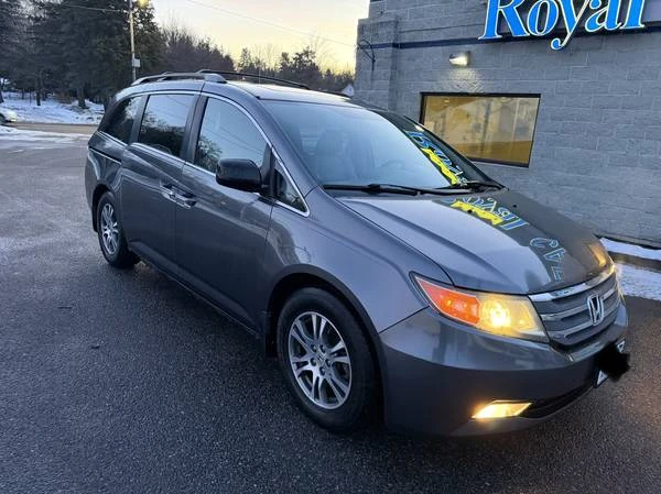 2013 Honda Odyssey - Image 2 of 21