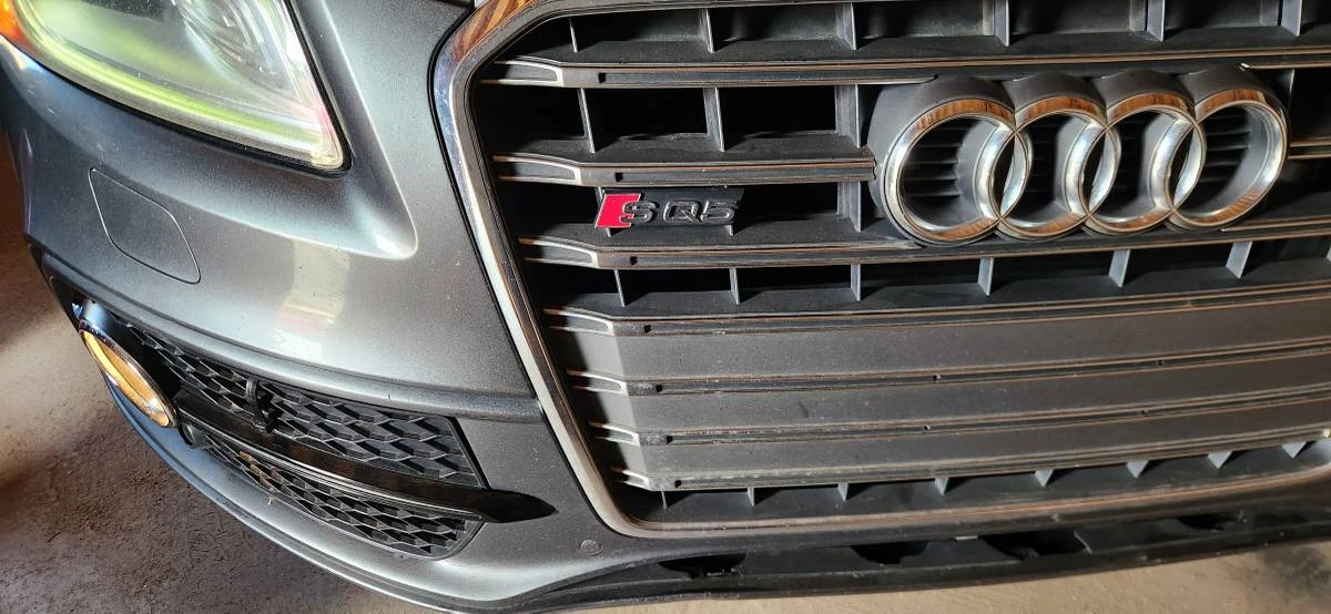 2015 Audi 8R SQ5 - Image 12 of 12