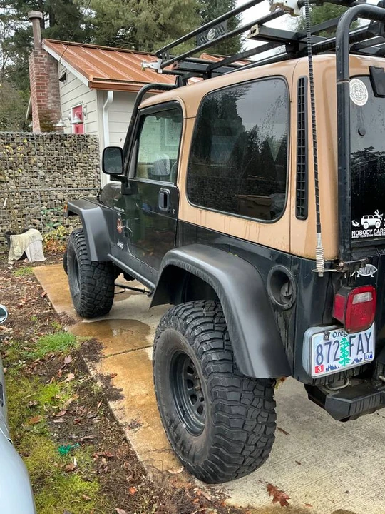 1998 Jeep TJ Wrangler - Image 2 of 3