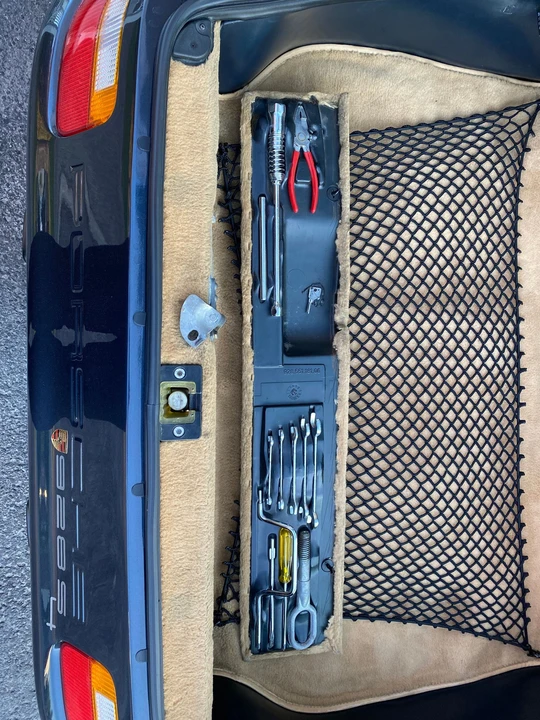 1988 Porsche 928 S4 - Image 18 of 18