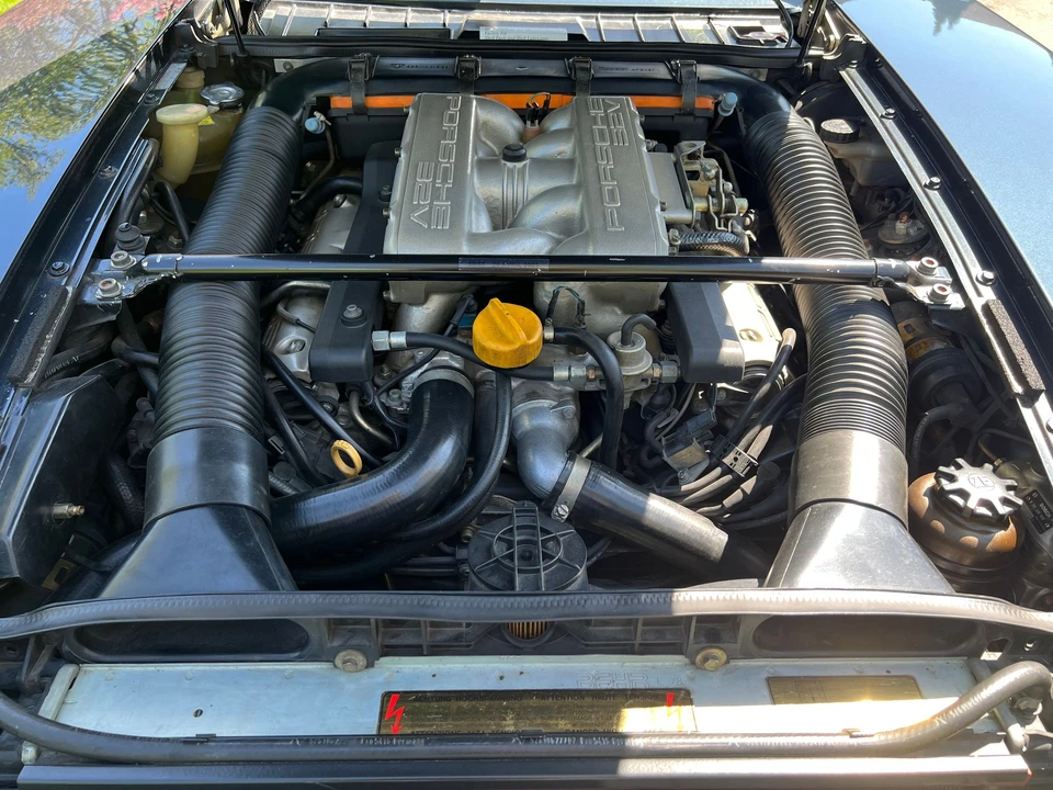 1988 Porsche 928 S4 - Image 6 of 18