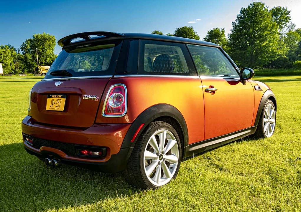2013 Mini Clubman 1st Gen - Image 2 of 22