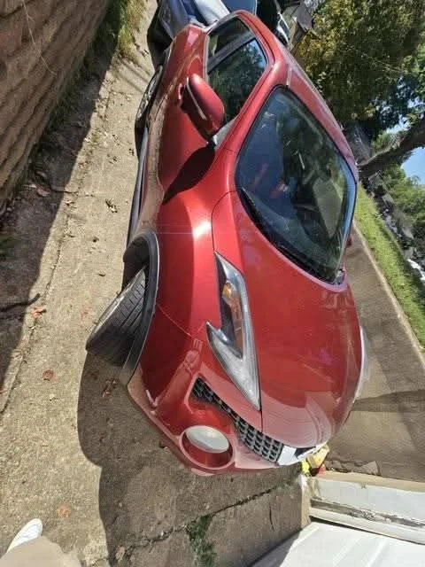 2015 Nissan Juke - Image 2 of 2