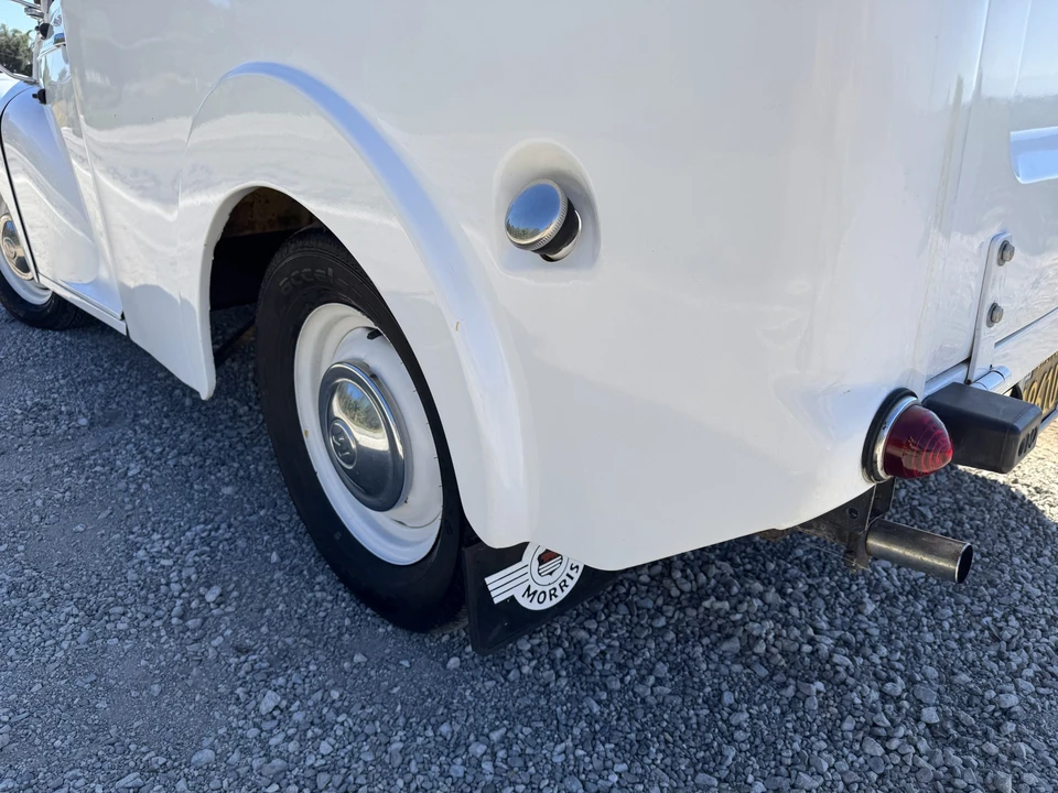 Morris Minor - Image 26 of 31