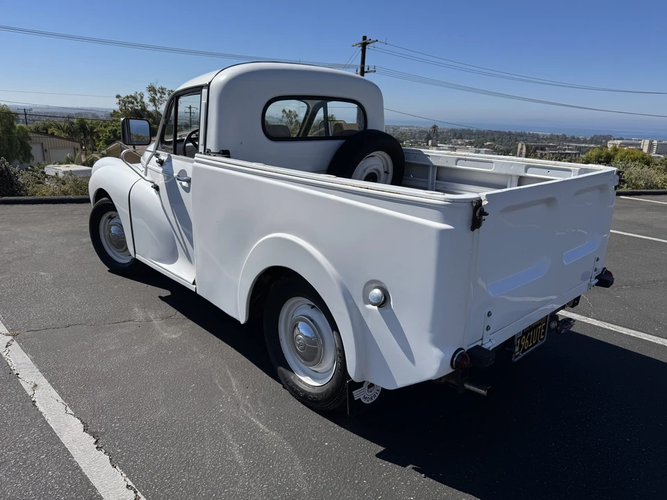 Morris Minor - Image 8 of 31