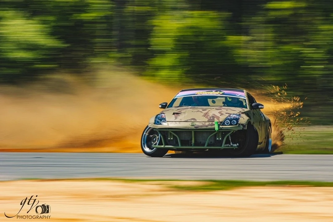 2005 Nissan 350Z 5th Gen - Image 12 of 14