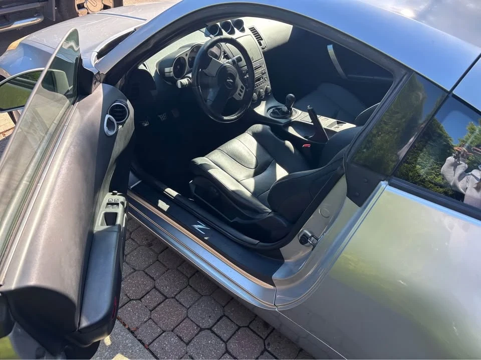 Nissan 350Z 5th Gen - Image 5 of 6
