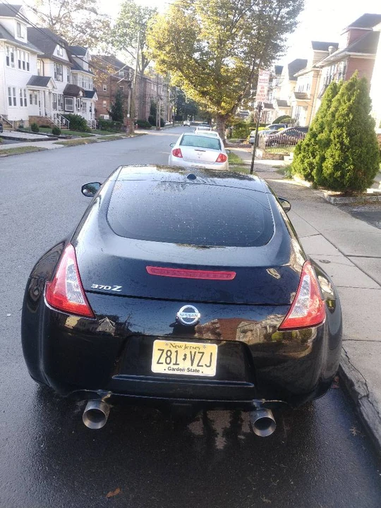 Nissan 370Z 6th Gen - Image 2 of 5