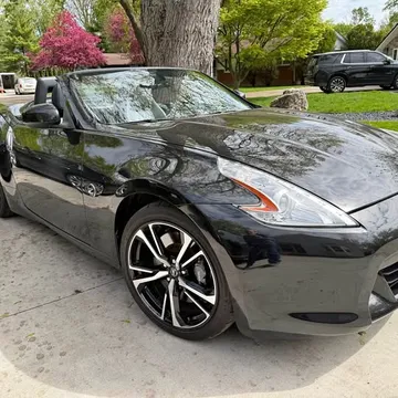 2010 Nissan 370Z Touring Convertible