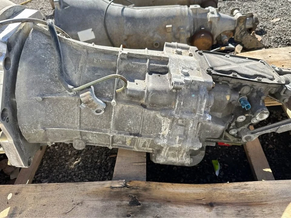 Parts & Memorabilia Gearboxes - Image 4 of 10