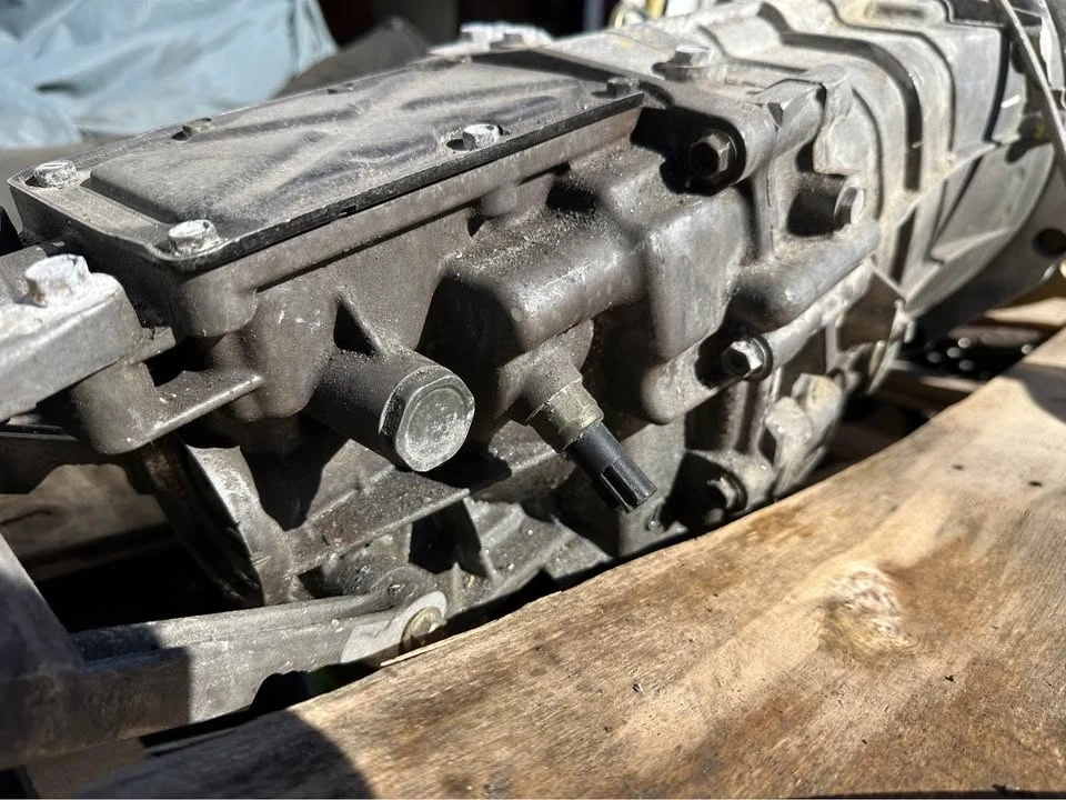 Parts & Memorabilia Gearboxes - Image 7 of 10
