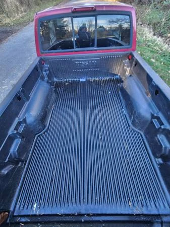 1998 Nissan Frontier 1st Gen - Image 5 of 7
