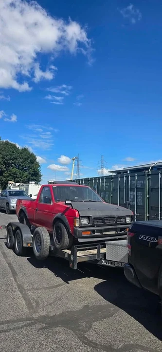 1993 Nissan Frontier - Image 2 of 6