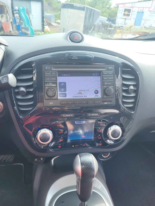 Nissan Juke - Image 9 of 10