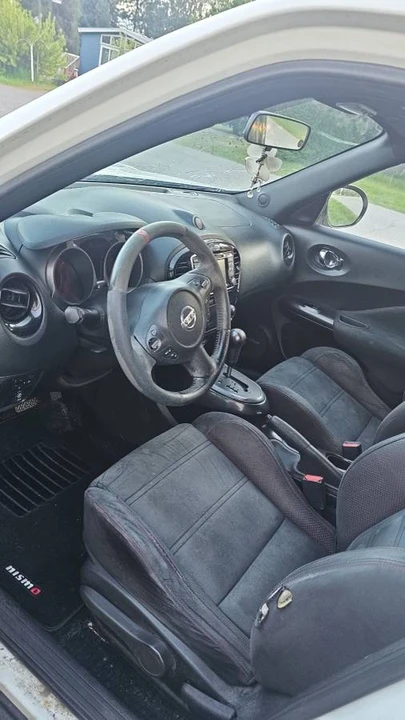 2014 Nissan Juke - Image 2 of 4