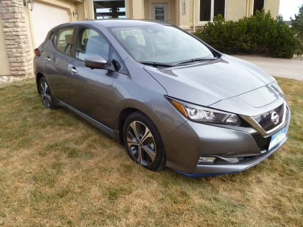 2021 Nissan Leaf - Image 2 of 17