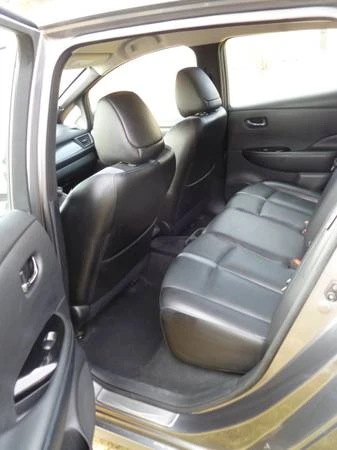 2021 Nissan Leaf - Image 8 of 17