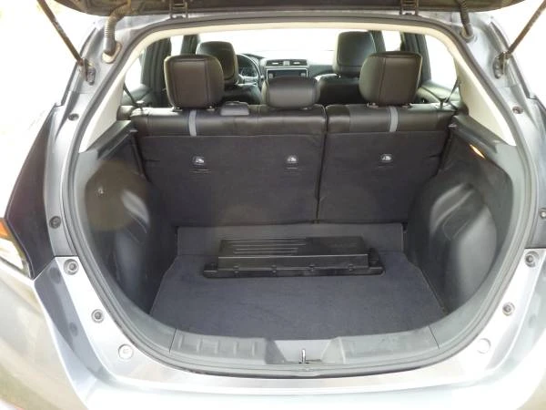 2021 Nissan Leaf - Image 12 of 17