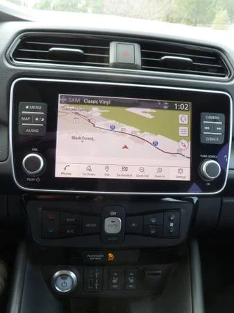 2021 Nissan Leaf - Image 10 of 17